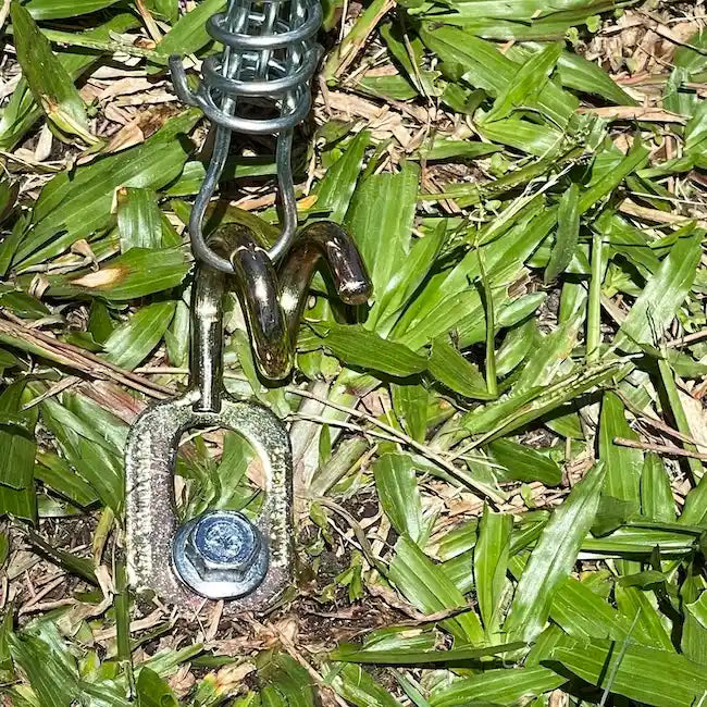 Pigtail Hook