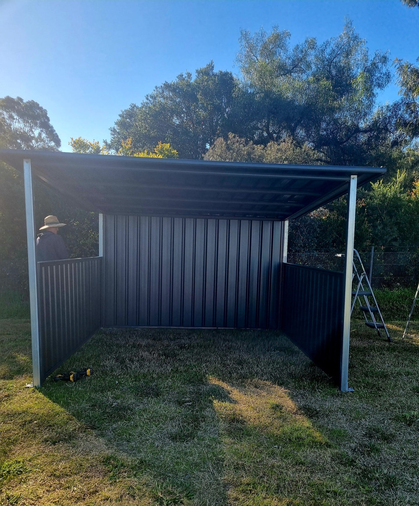 GroundGrabba | Multi L Bracket | Adapt to Pipes, Walls, Frames & More | 3.5mm Mild Steel | Hot Dip Galvanised